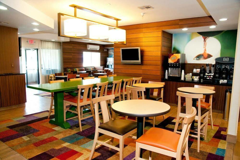 Fairfield Inn By Marriott Ponca City Exteriör bild